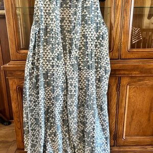 LuLaRoe Joy Sleeveless Duster l Size L